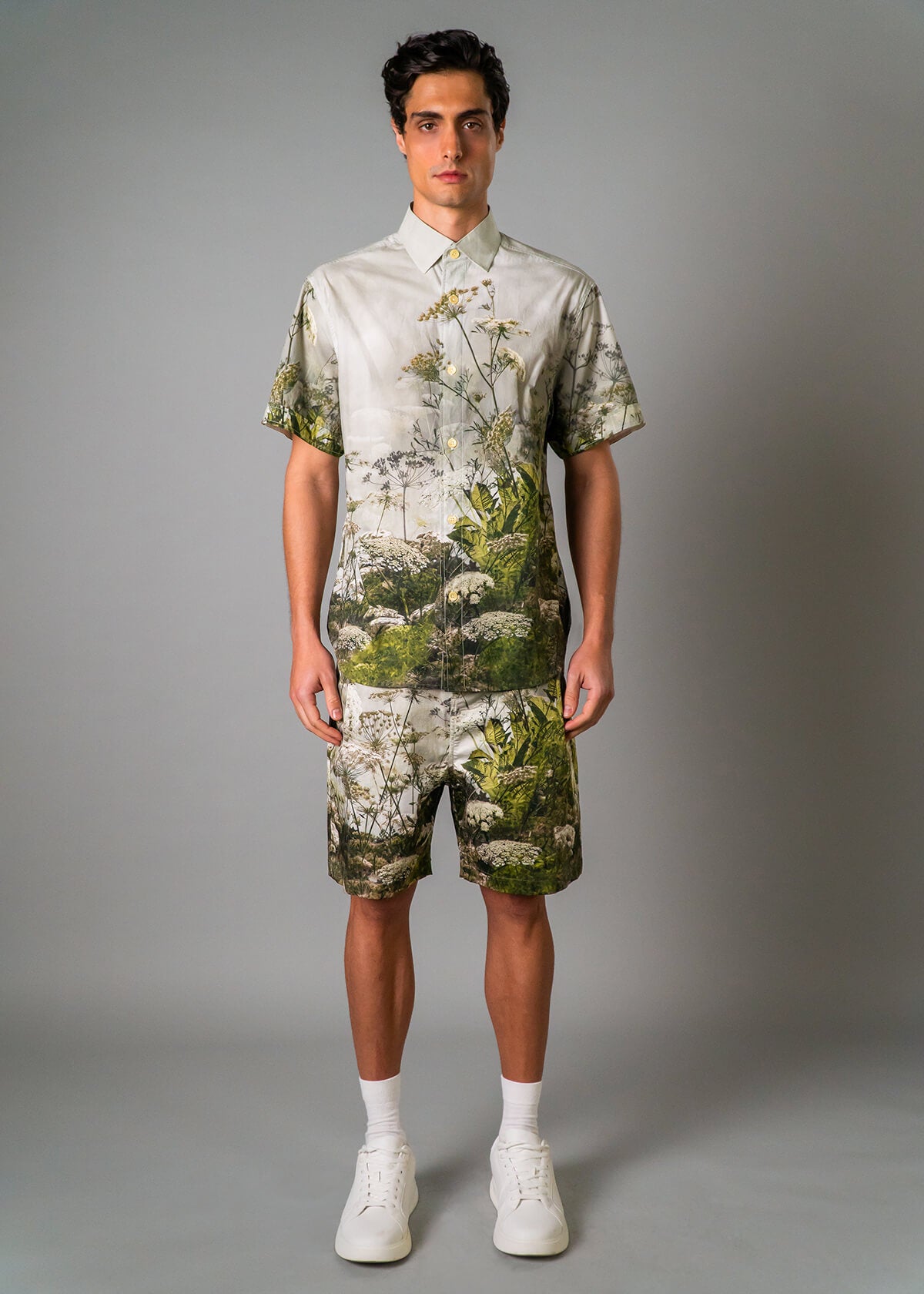 Men’s vacation shirt inspired by HBO MAX The White Lotus . Resortwear Fashion