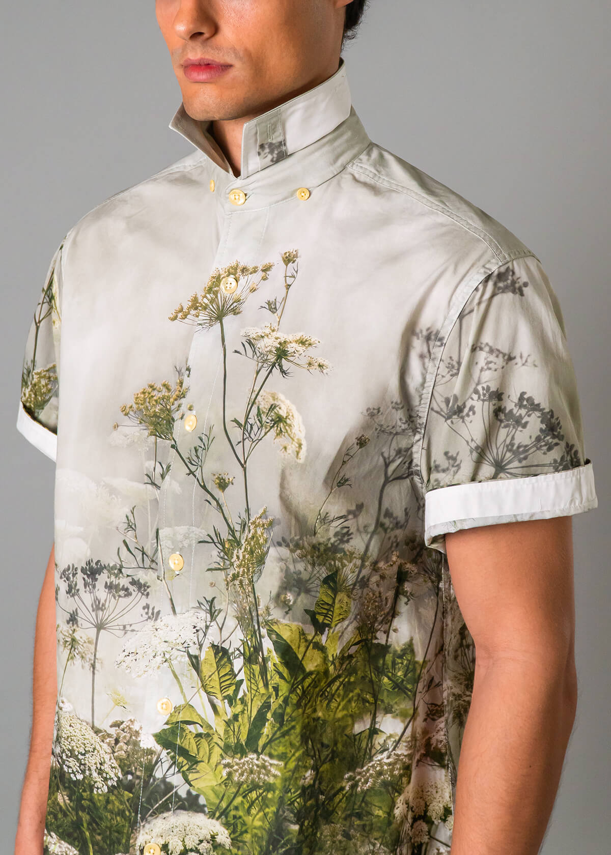 Men’s vacation shirt inspired by HBO MAX The White Lotus . Resortwear Fashion