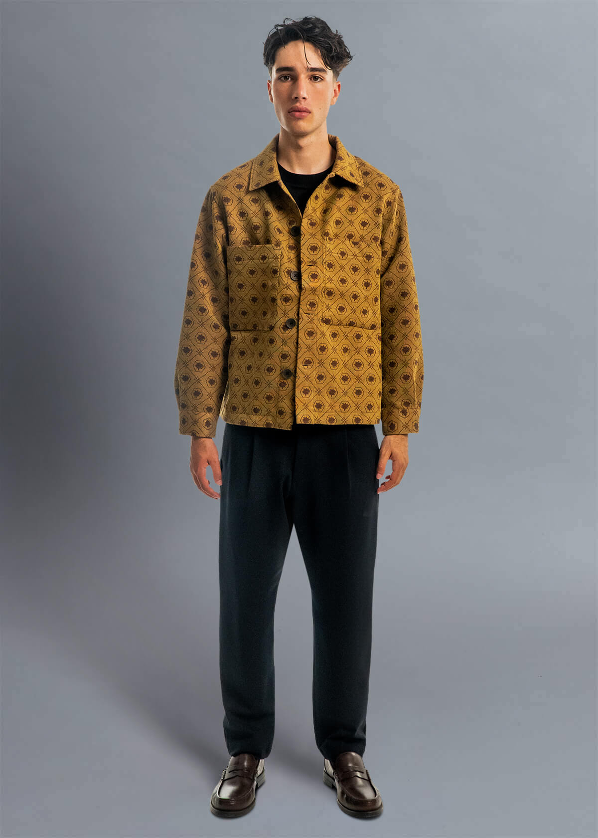 Dot Motif Altercate